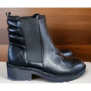 White Mountain Women's Dada Chelsea Boot Size 7.5 W32685